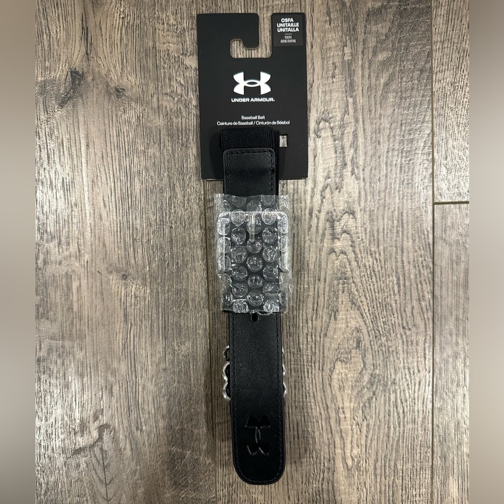 New Under Armour Youth Baseball Belt OSFA in black